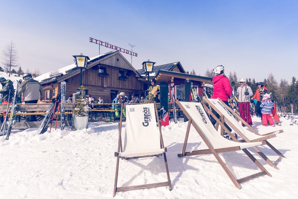 Gasthaus Rieglerhuette ザンクト・ローレンツェン・オプ・ムーラウ エクステリア 写真